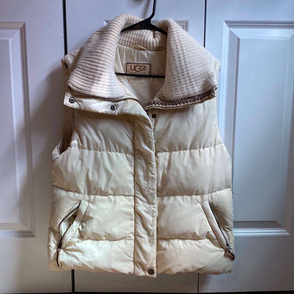 UGG Puffer down vest